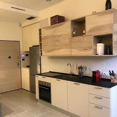 Apartment Youhosty - Faruffini 28 Milan